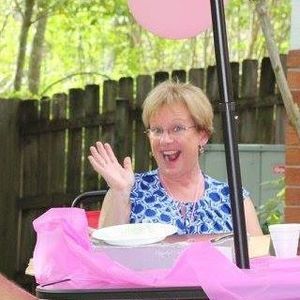 Meet your Posher, Lori